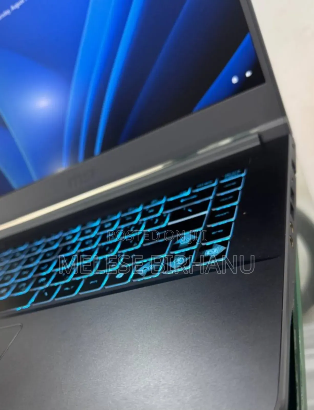 New Laptop MSI GP75 Leopard 16GB Intel Core I7 SSD 512GB