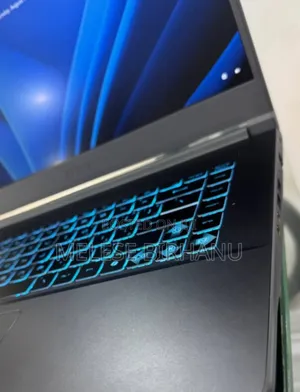 New Laptop MSI GP75 Leopard 16GB Intel Core I7 SSD 512GB