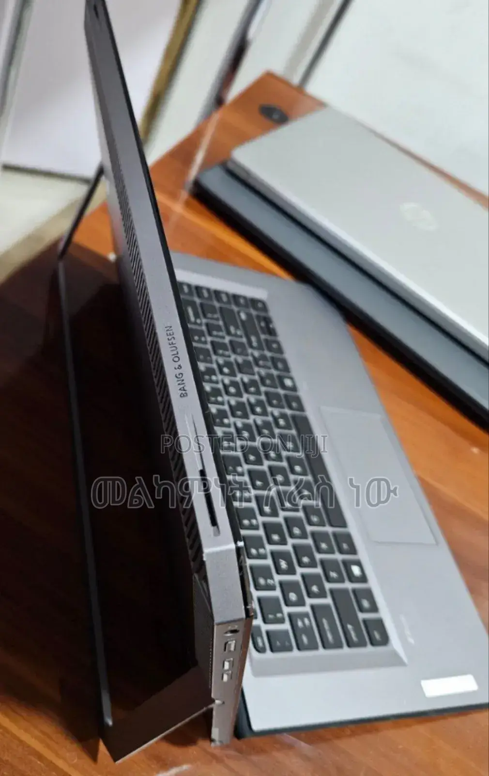 New Laptop HP ZBook Studio G5 32GB Intel Core I7 SSD 512GB