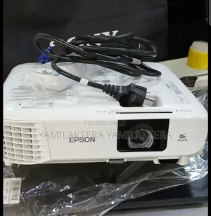 Eepson Projector