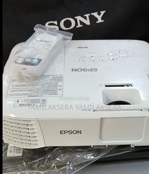 Eepson Projector