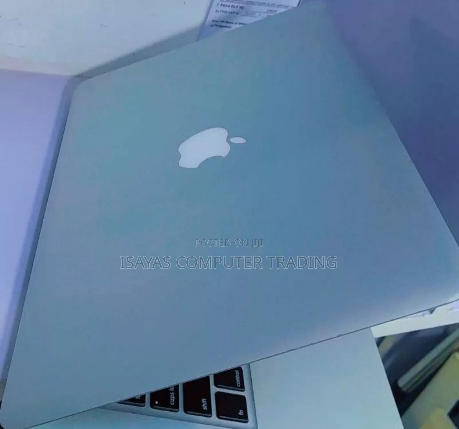 New Laptop Apple MacBook Air 2013 4GB Intel Core I5 SSD 128GB