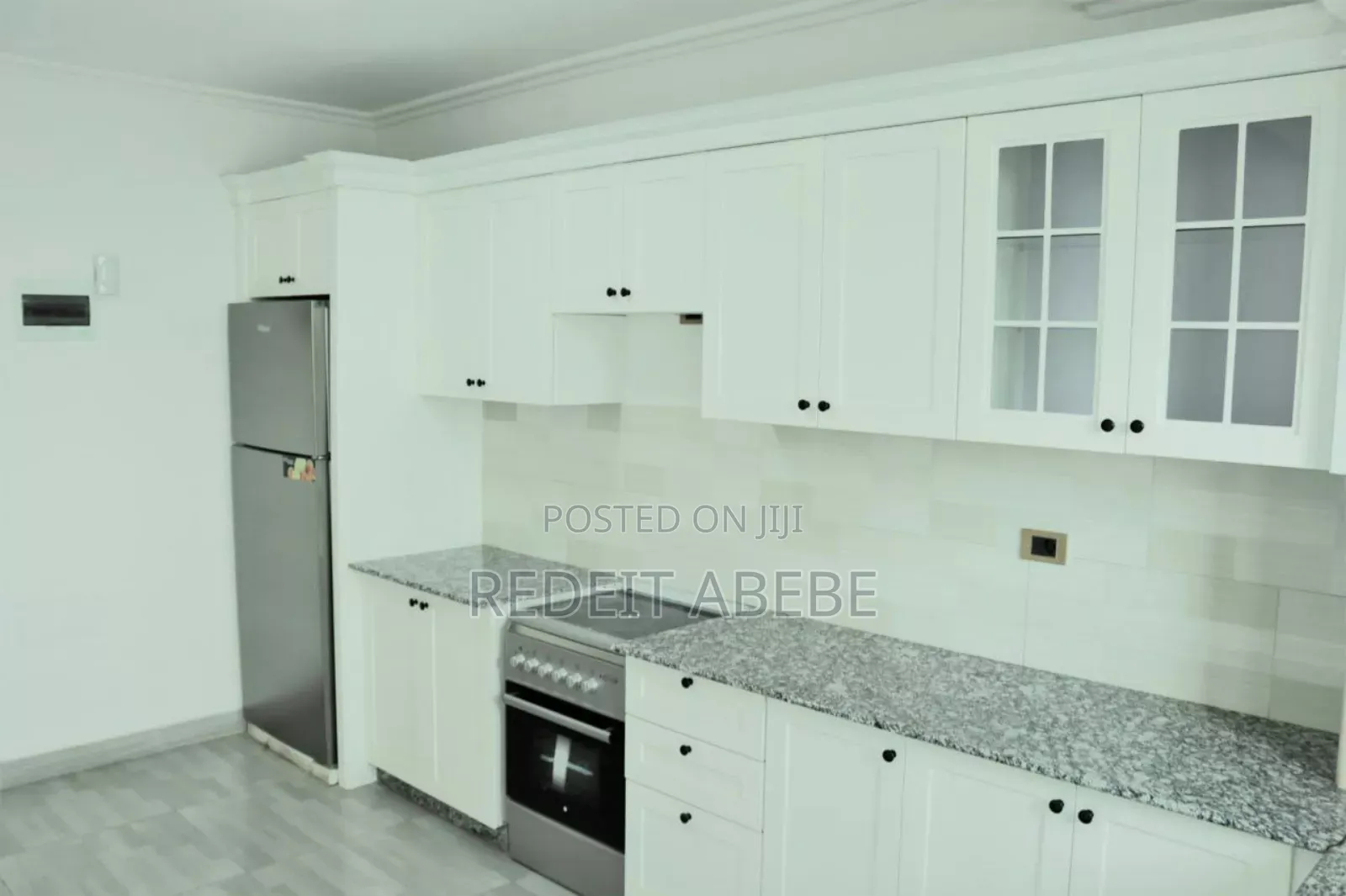 3bdrm Apartment in Comet, Bole for sale