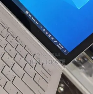 New Laptop Microsoft Surface 16GB Intel Core I7 SSD 256GB