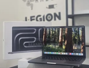 New Laptop Apple MacBook Pro 8GB Apple M3 SSD 512GB