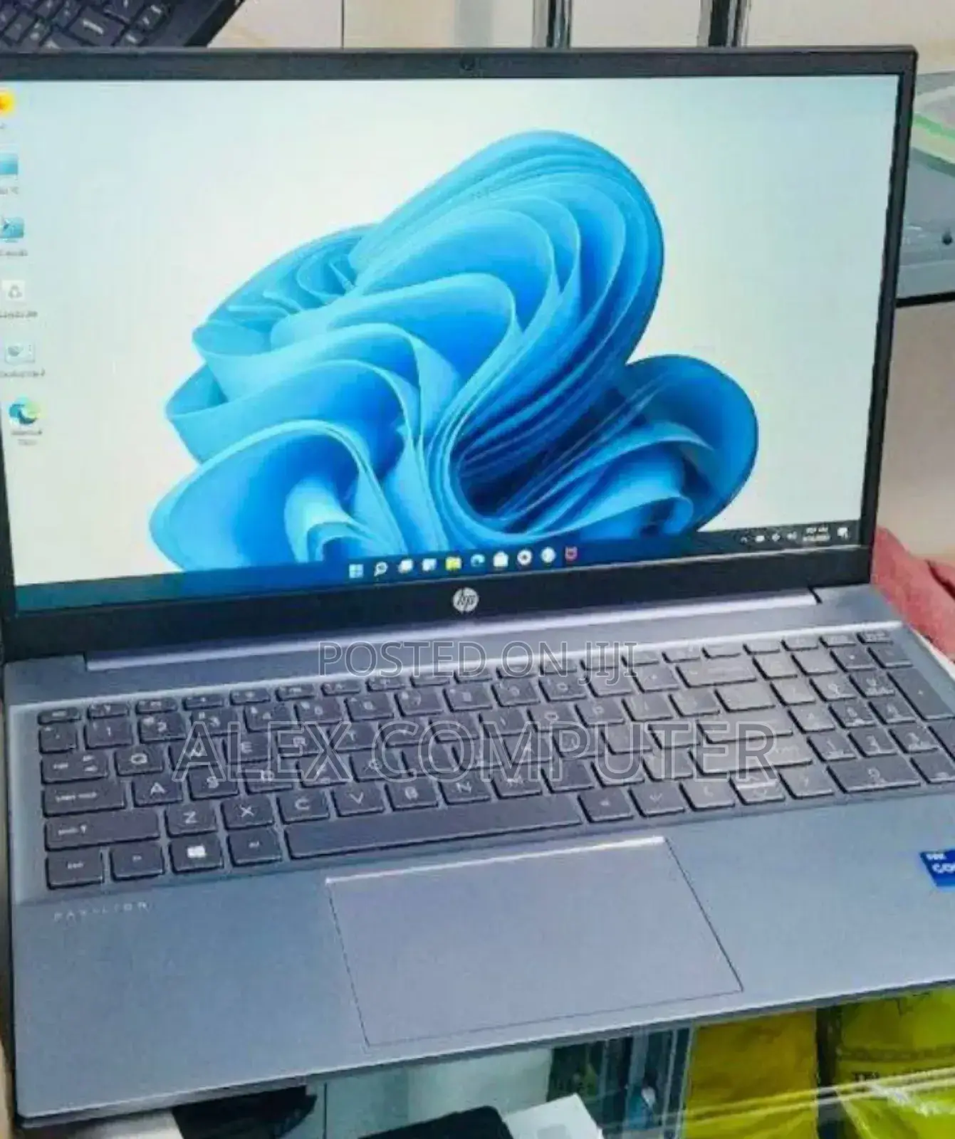 New Laptop HP Pavilion 15 8GB Intel Core I7 SSD 512GB