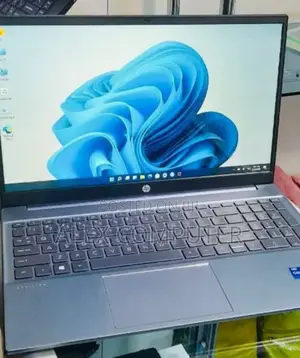 New Laptop HP Pavilion 15 8GB Intel Core I7 SSD 512GB