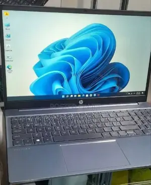 New Laptop HP Pavilion 15 8GB Intel Core I7 SSD 512GB
