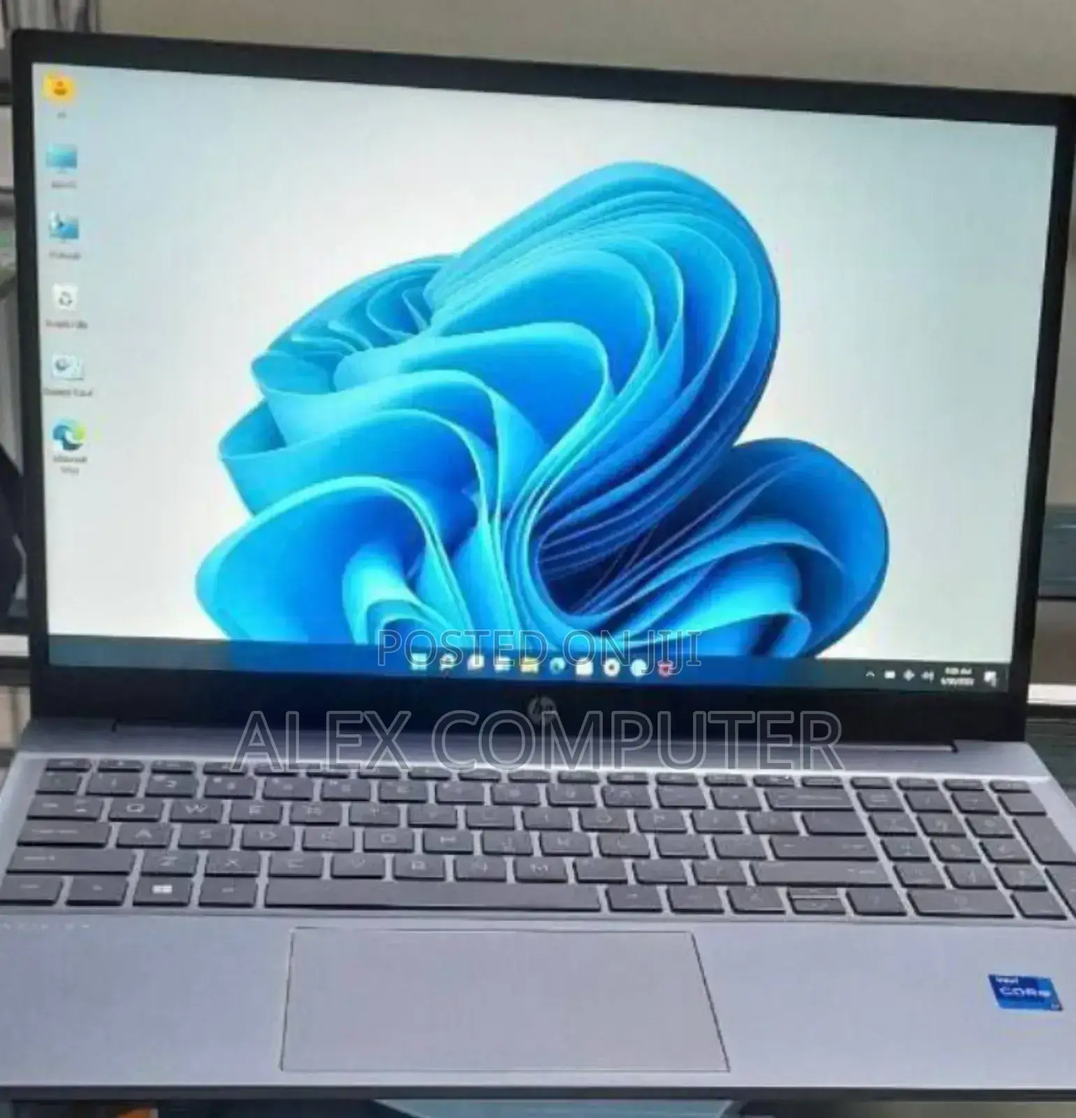 New Laptop HP Pavilion 15 8GB Intel Core I7 SSD 512GB