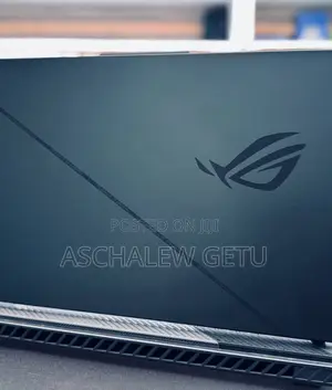 New Laptop Asus ROG Strix G15 16GB Intel Core I9 SSD 1T