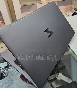 New Laptop HP ZBook Studio 32GB Intel Core I7 SSD 512GB