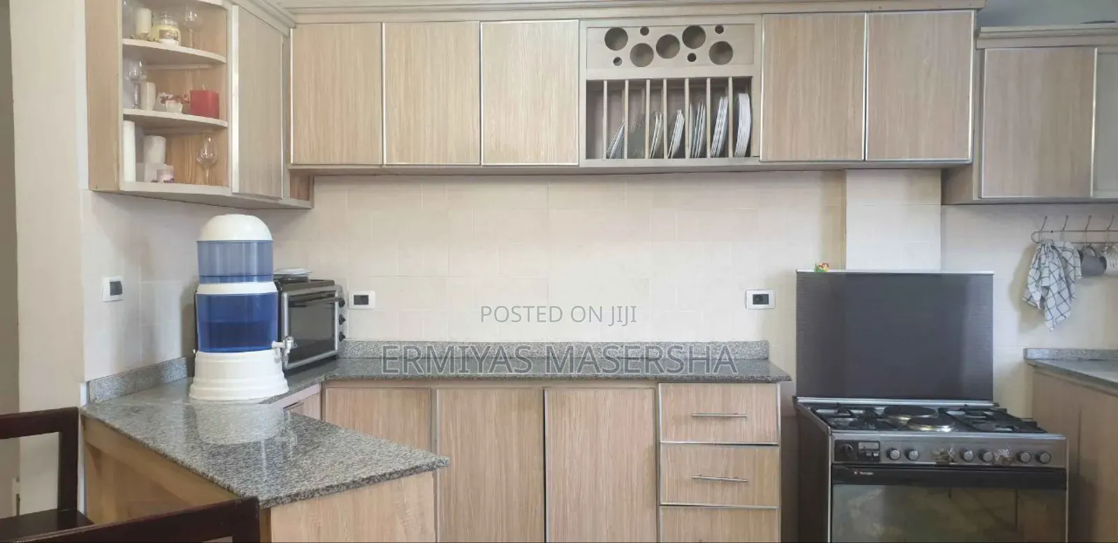 Furnished 3bdrm Apartment in Yeka for sale