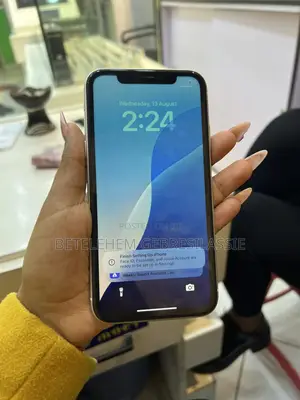 Apple iPhone 11 256 GB White