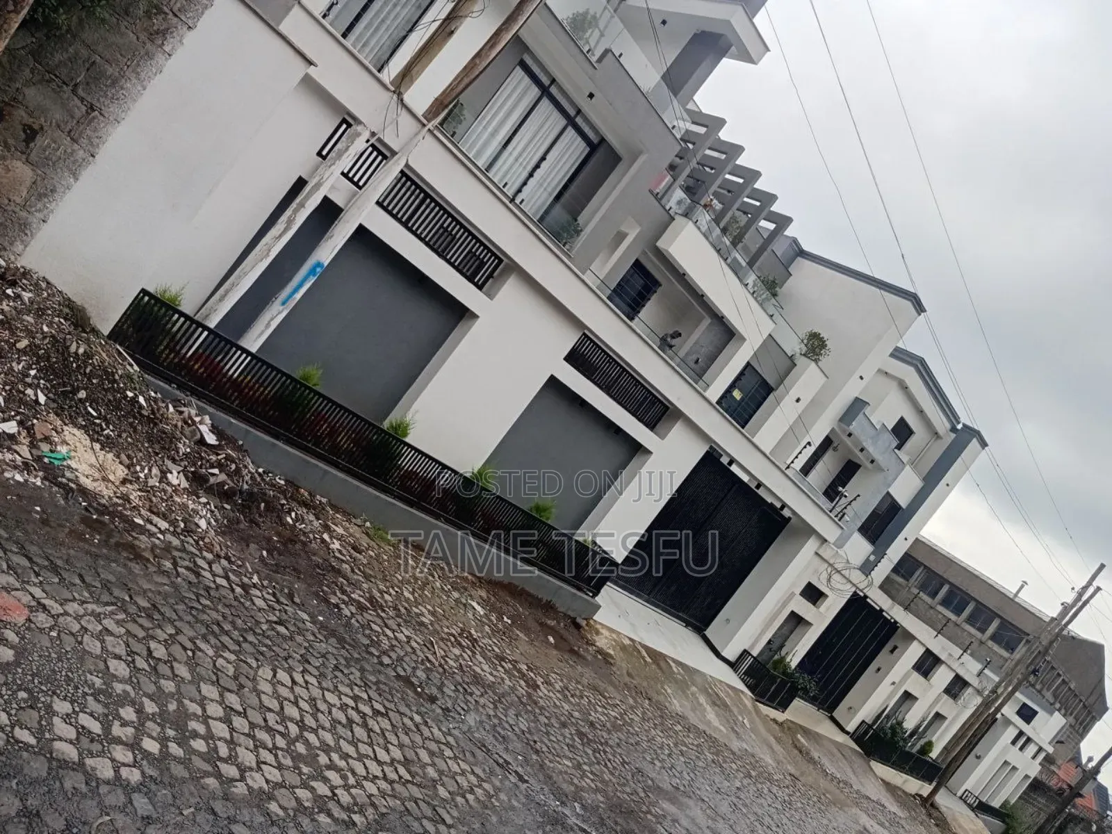 Furnished 8bdrm House in ሳህልተምህረት ወሰን መስመር, Yeka for sale