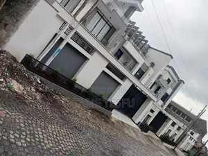 Furnished 8bdrm House in ሳህልተምህረት ወሰን መስመር, Yeka for sale