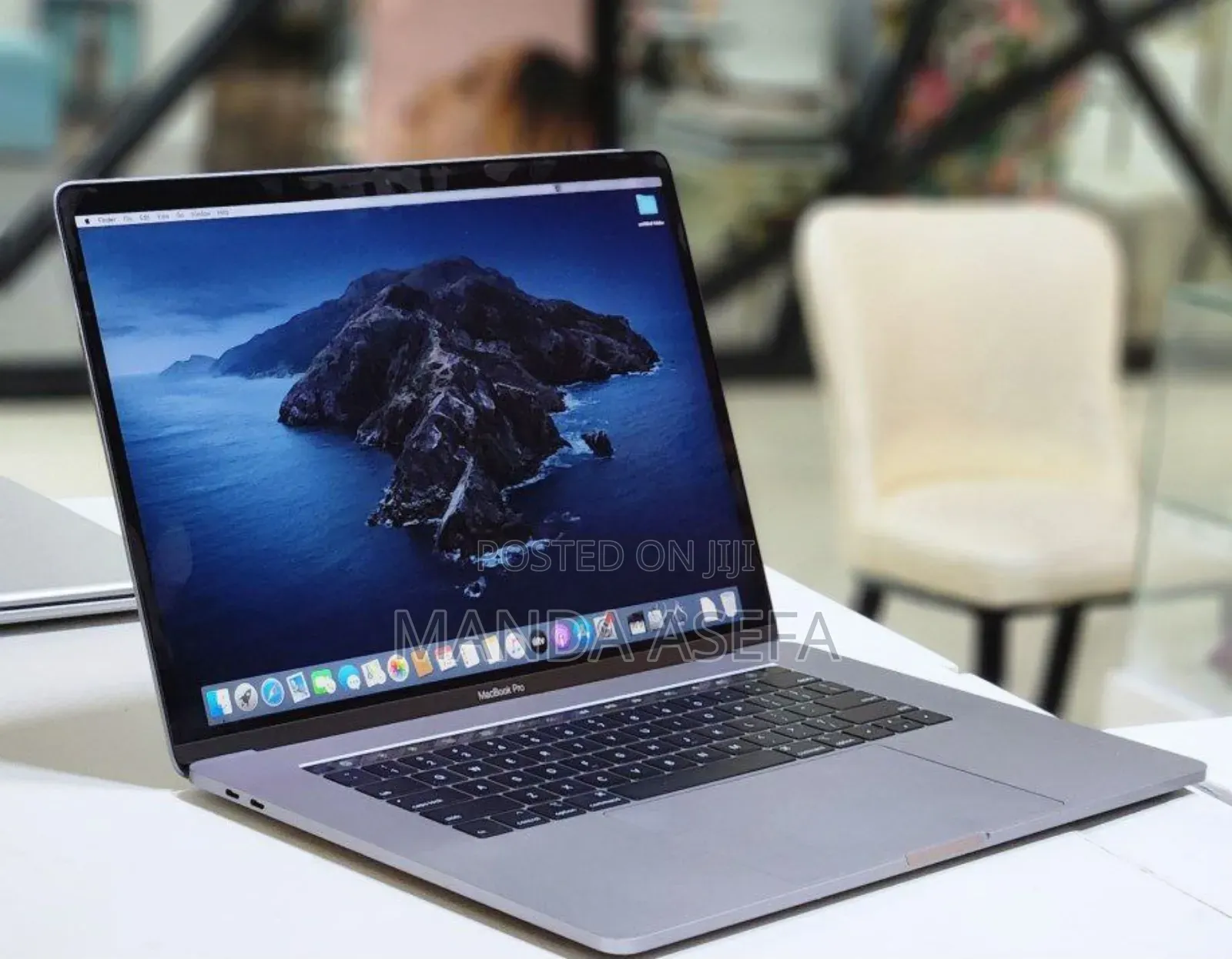 New Laptop Apple MacBook Pro 2019 32GB Intel Core I9 SSD 1T