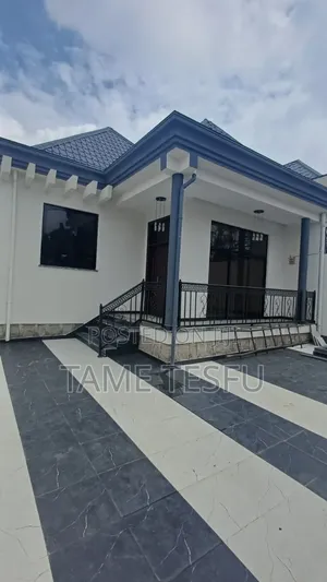 Photo - Furnished 3bdrm House in ሀያት ኮምፓዉንድ, Bole for sale