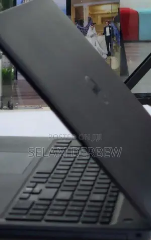 New Laptop Dell Vostro V130 8GB Intel Core I5 SSD 512GB