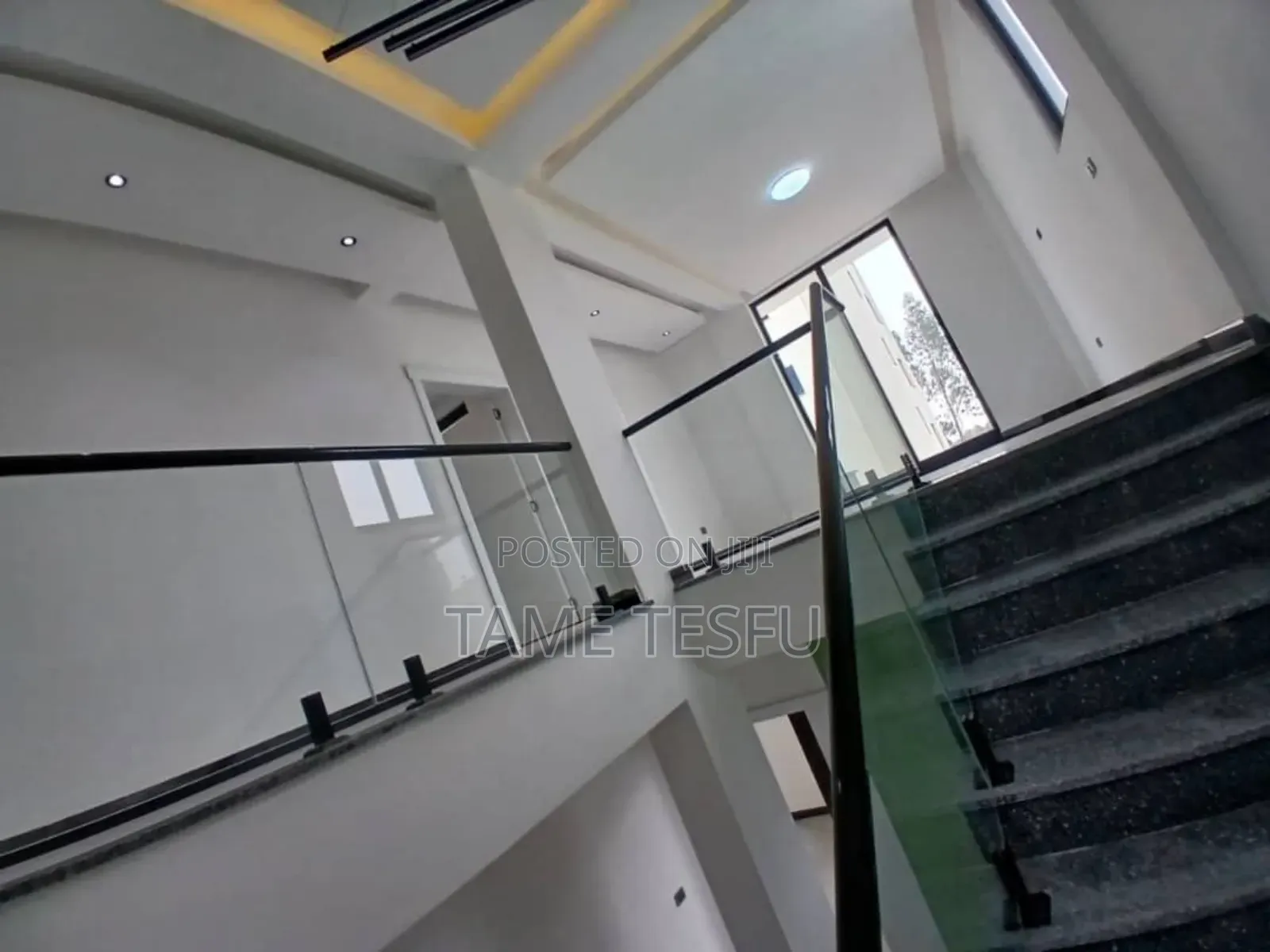 Furnished 8bdrm House in ጉርድ ሾላ, Bole for sale