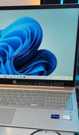 New Laptop HP Pavilion 15 8GB Intel Core I7 SSD 512GB