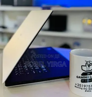 New Laptop Dell Precision 3550 16GB Intel Core I7 SSD 512GB