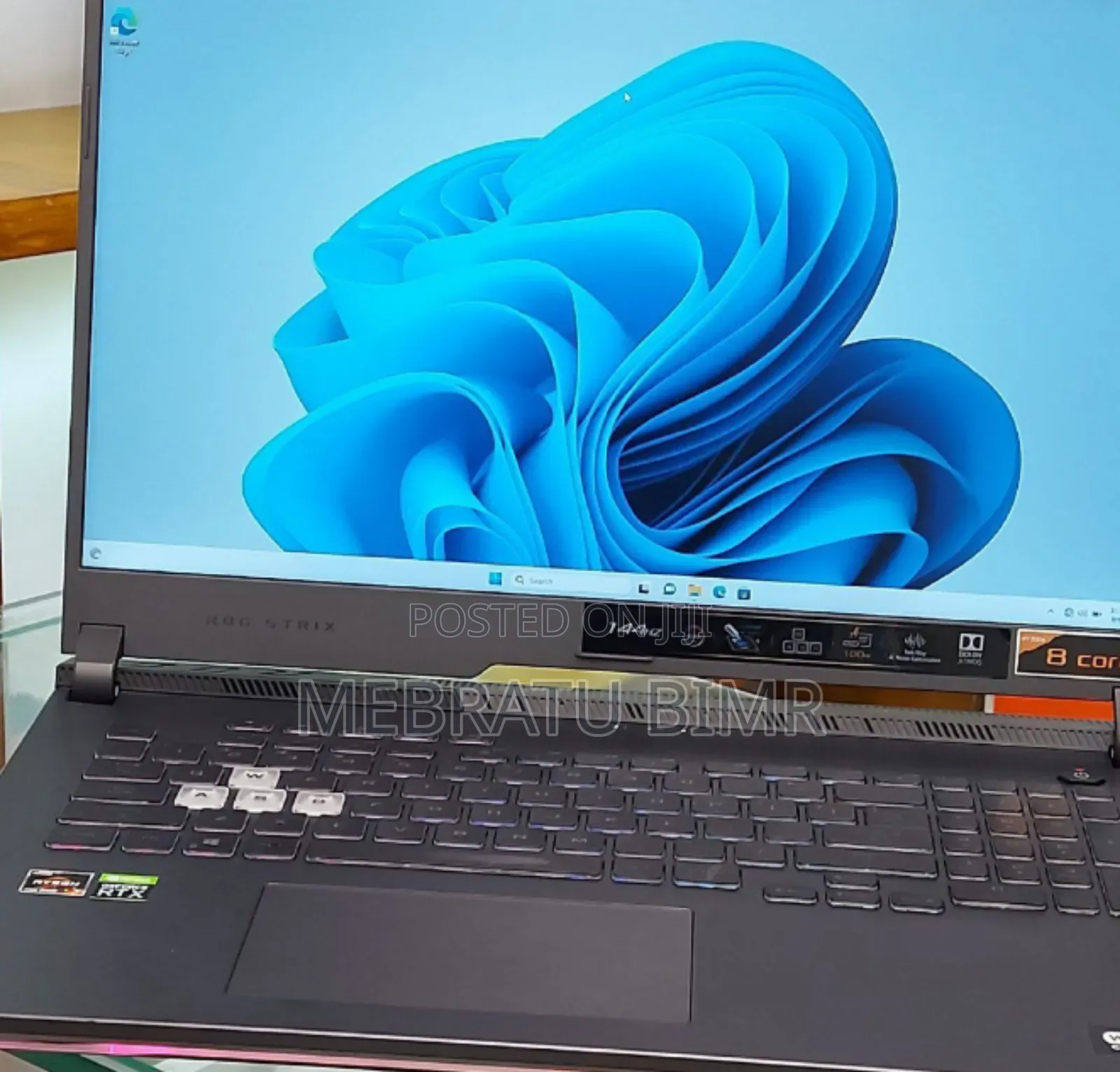 New Laptop Asus ROG Strix G17 16GB AMD Ryzen 7 SSD 1T