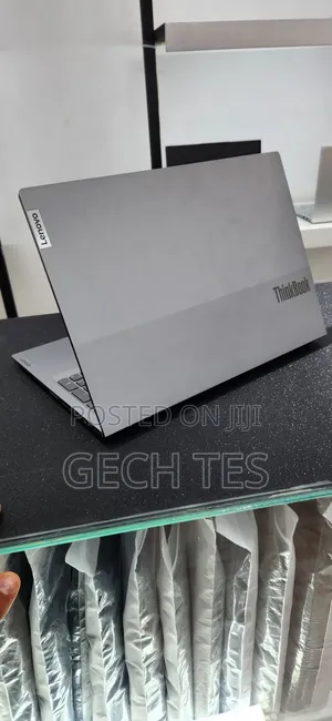 New Laptop Lenovo ThinkBook 15 32GB Intel Core I7 SSD 512GB