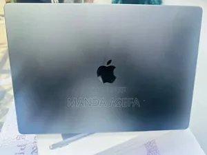 New Laptop Apple MacBook Pro 18GB Apple M3 SSD 512GB