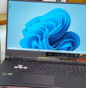 New Laptop Asus ROG Strix G17 16GB AMD Ryzen 7 SSD 1T