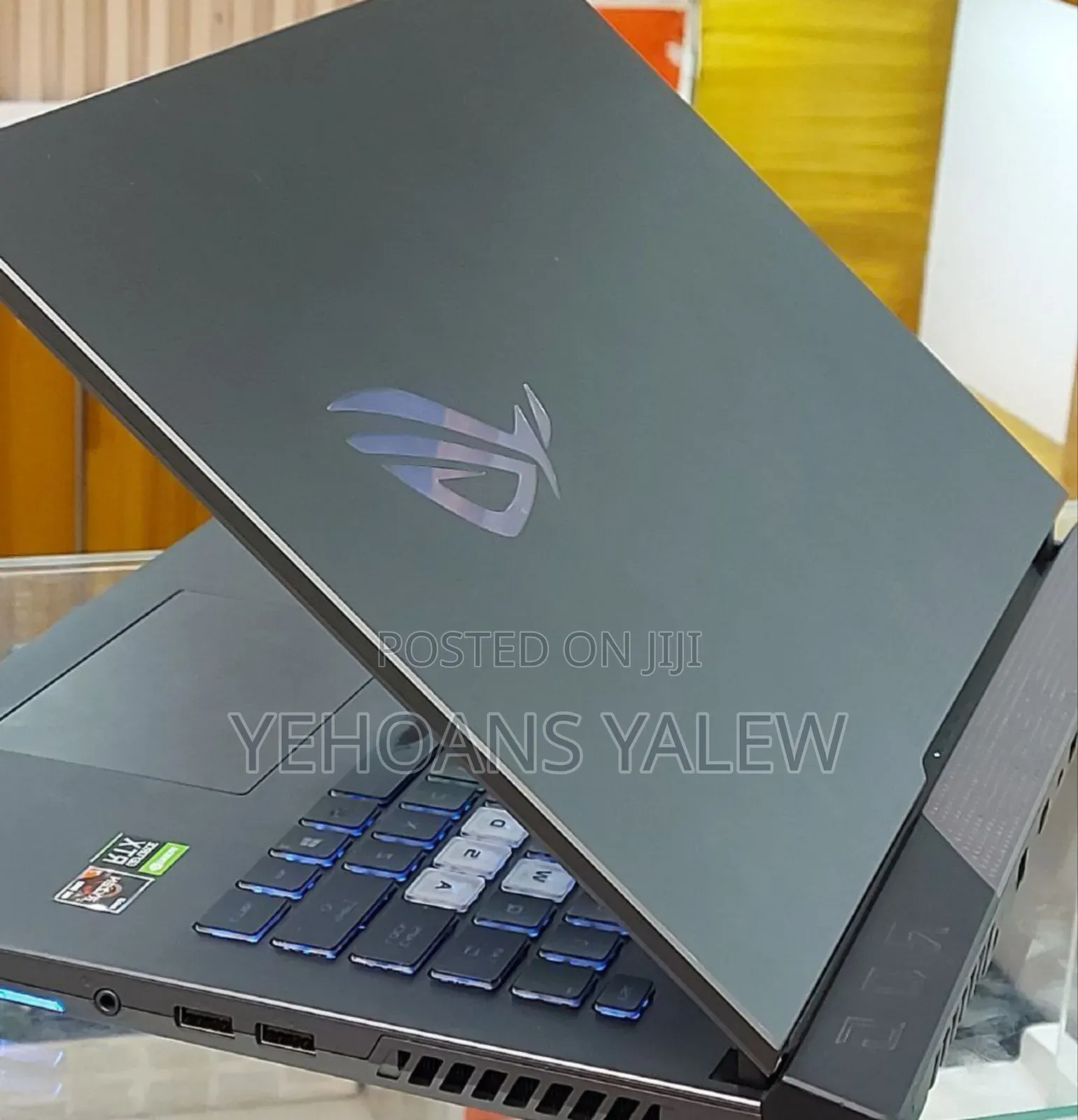 New Laptop Asus ROG Strix G17 16GB AMD Ryzen 7 SSD 1T