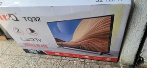 T Q Tv32"Led