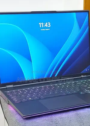 New Laptop Lenovo 16GB AMD Ryzen 9 SSD 1T