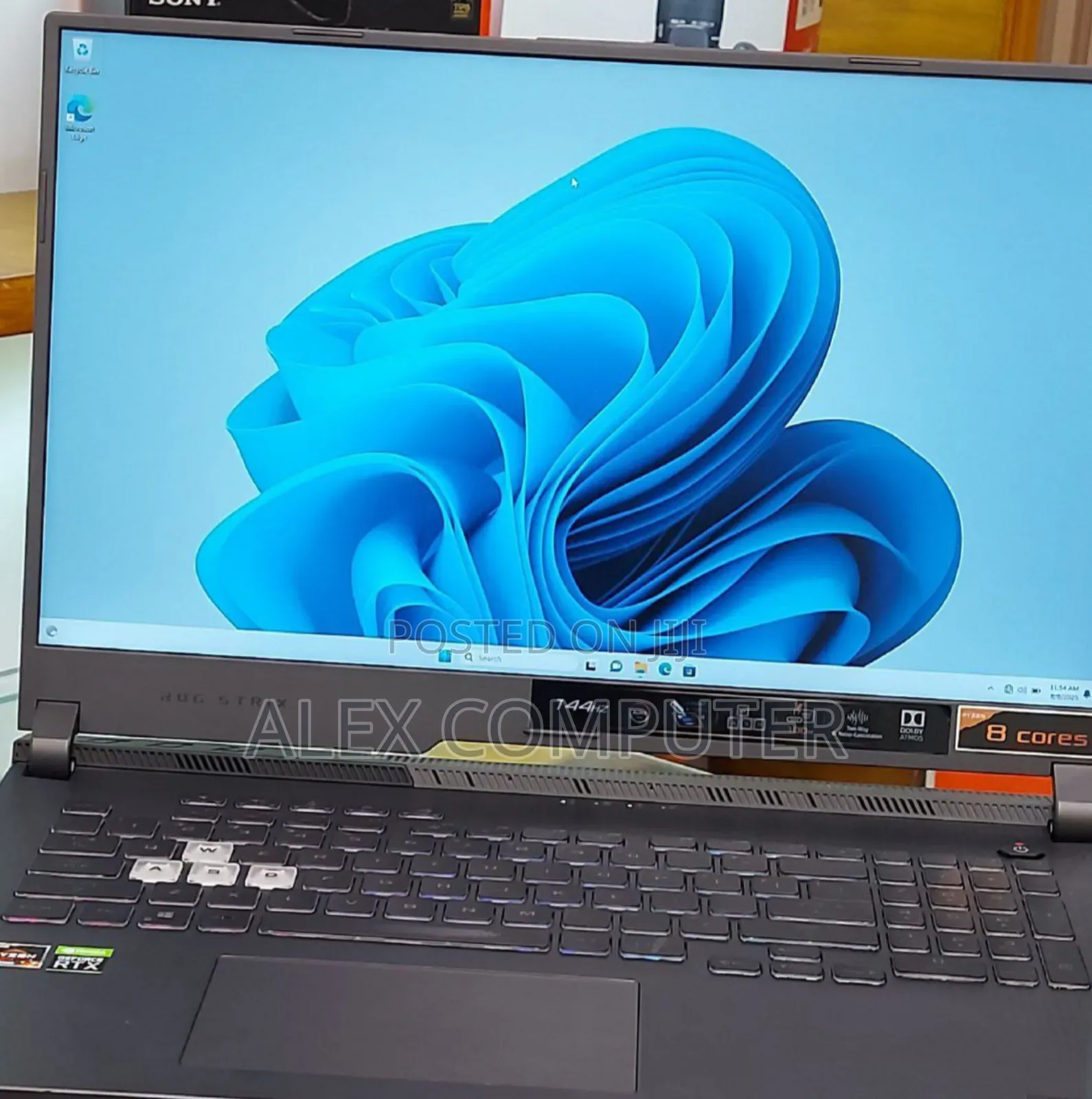 New Laptop Asus ROG Strix G15 16GB AMD Ryzen 7 SSD 1T