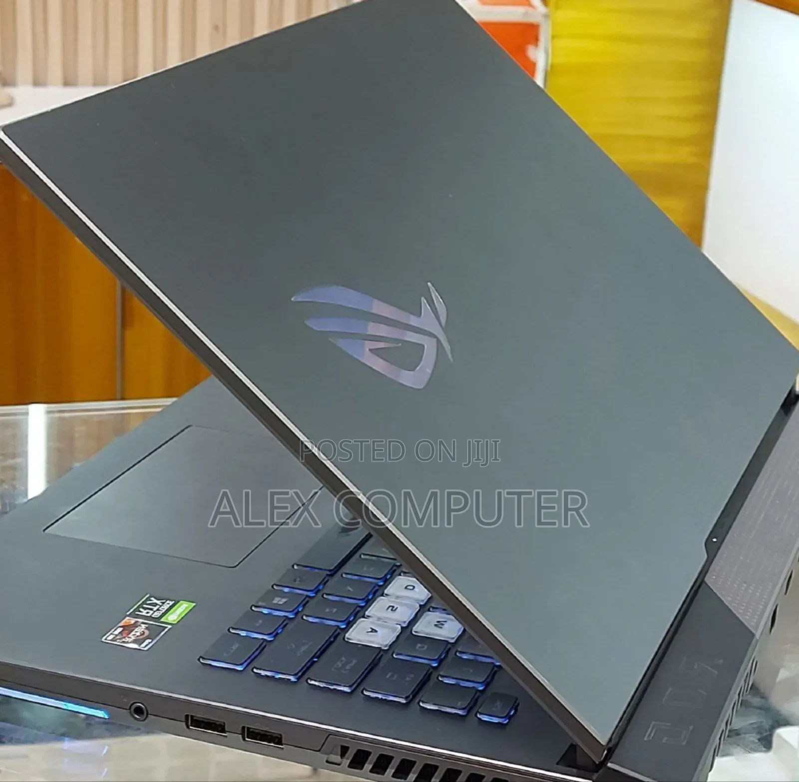 New Laptop Asus ROG Strix G15 16GB AMD Ryzen 7 SSD 1T