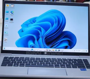 Photo - New Laptop HP ProBook 440 16GB Intel Core I5 SSD 512GB