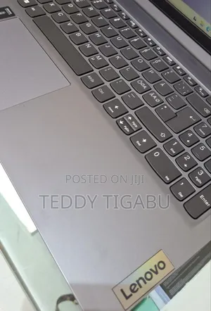 New Laptop Lenovo Ideapad 3 16GB AMD Ryzen 5 SSD 512GB