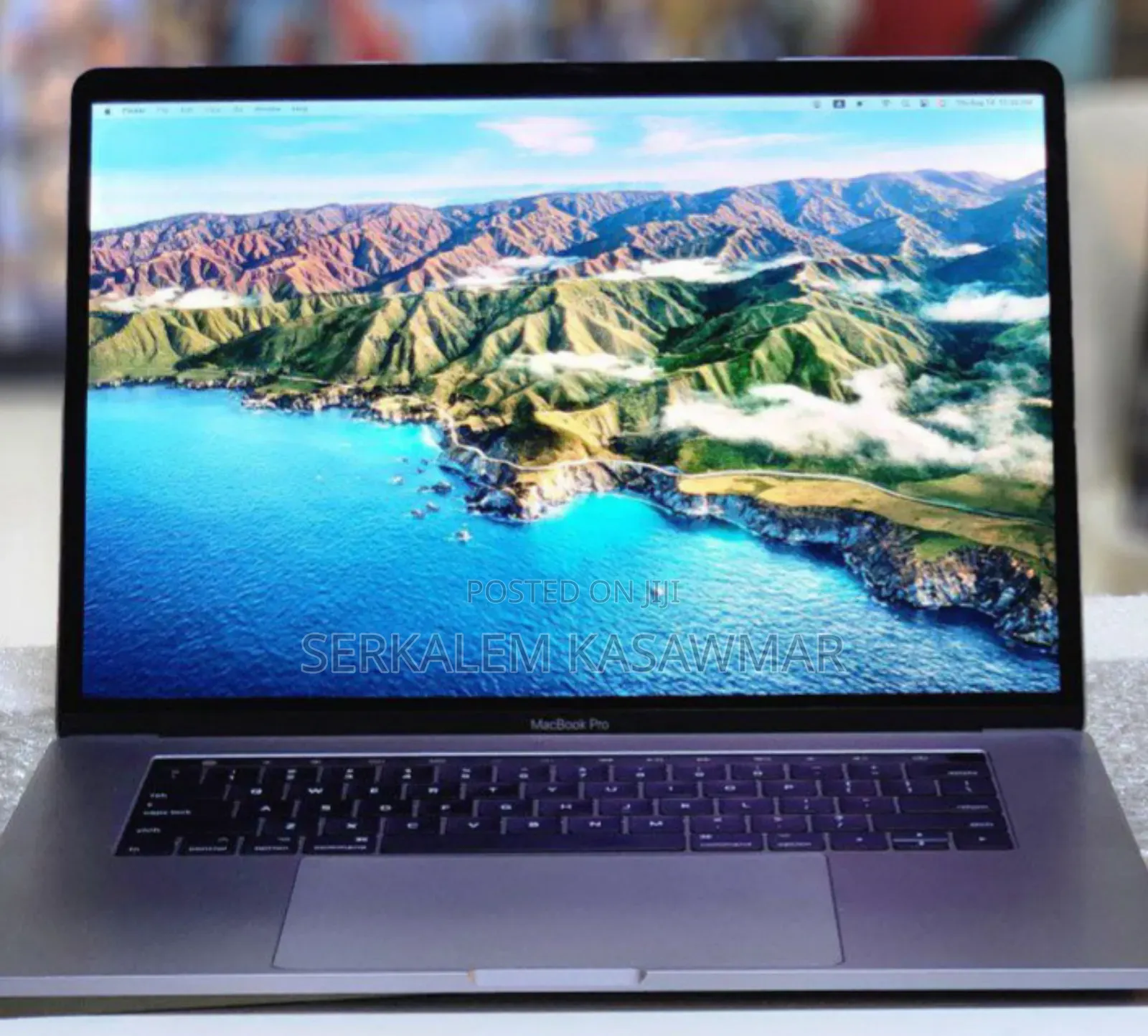 New Laptop Apple MacBook Pro 2017 16GB Intel Core I7 SSD 512GB