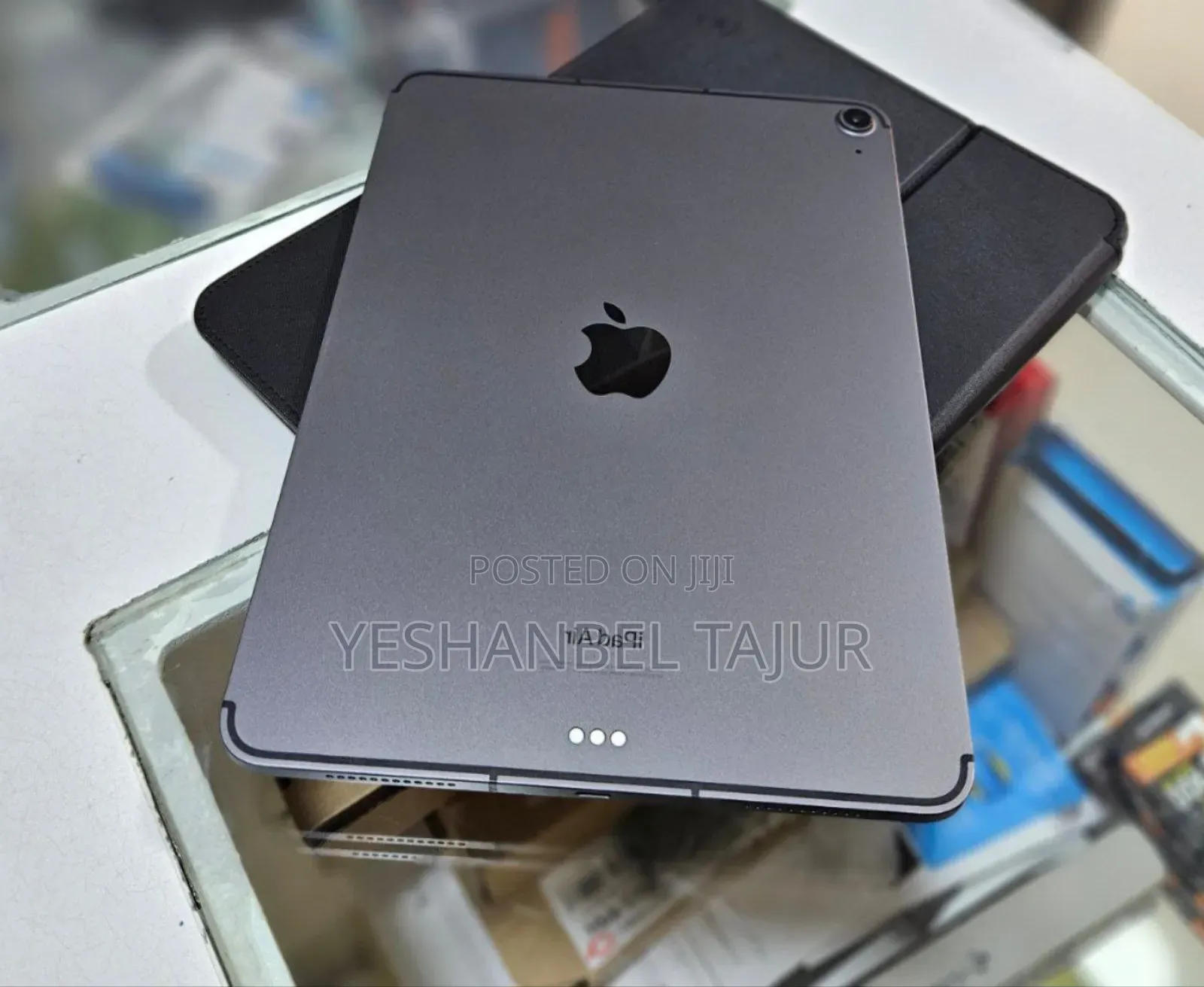 New Apple iPad Air 64 GB