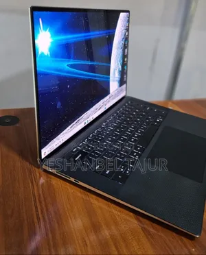 Photo - New Laptop Dell XPS 15 32GB Intel Core I7 SSD 512GB