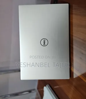 New Laptop Dell XPS 15 32GB Intel Core I7 SSD 512GB