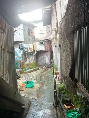 10bdrm House in Merkato, Addis Ketema for sale