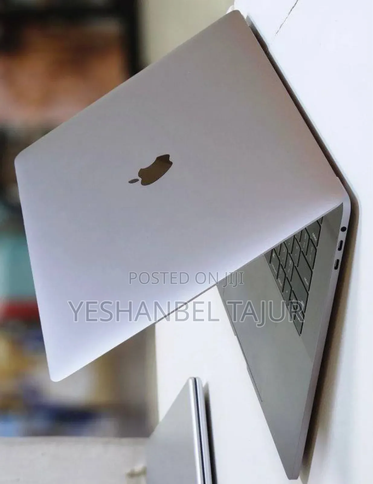 New Laptop Apple MacBook Pro 2019 32GB Intel Core I9 SSD 1T