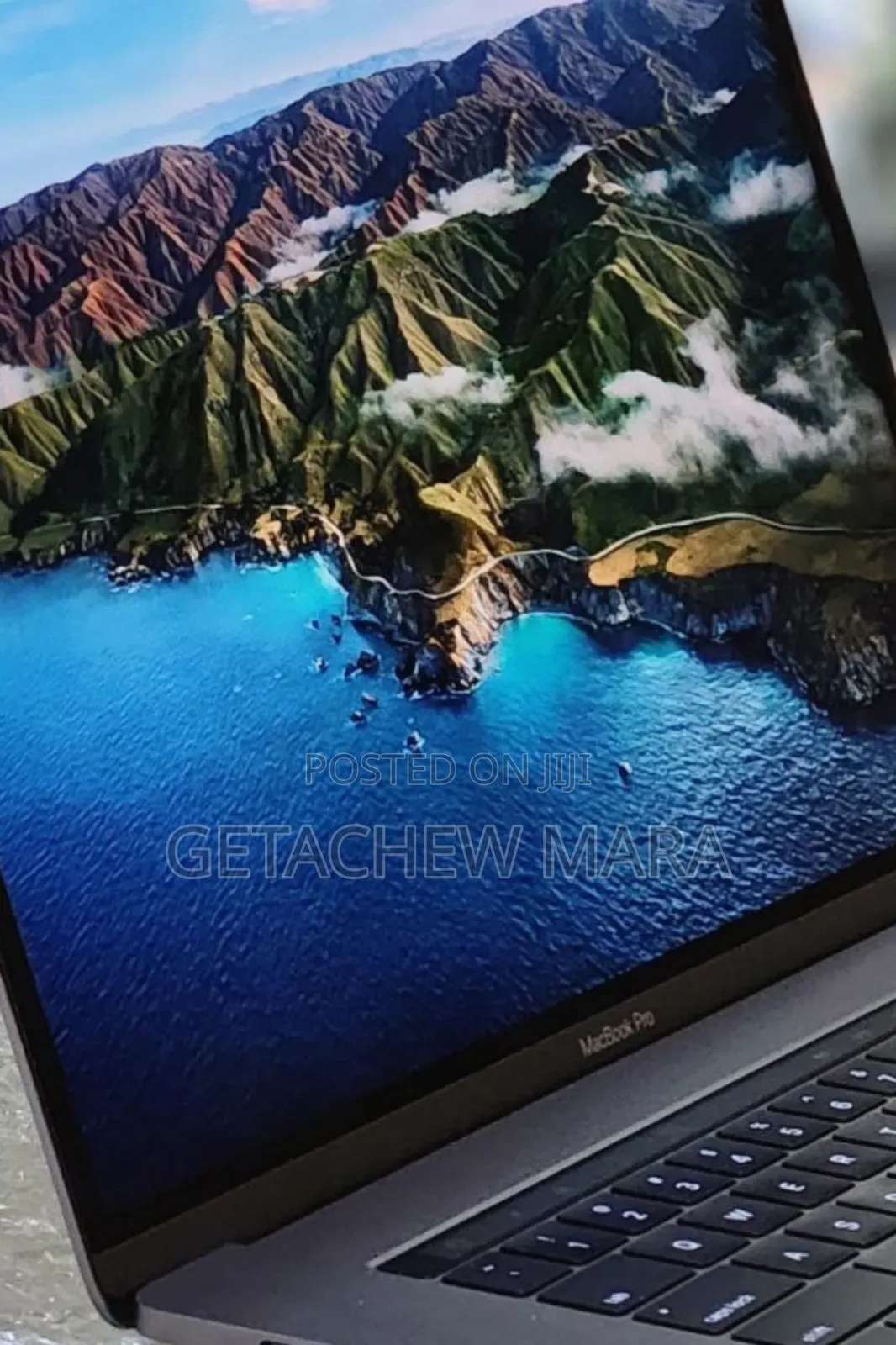 New Laptop Apple MacBook Pro 2017 16GB Intel Core I7 SSD 512GB