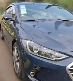 Hyundai Avante 2017 Blue