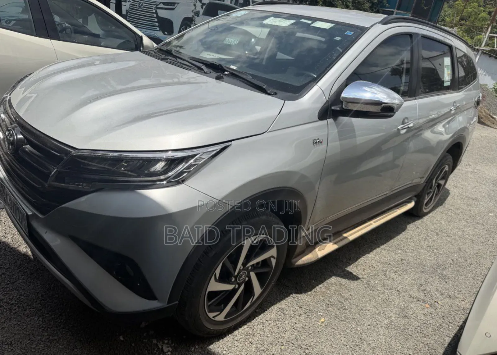 Toyota Rush 2023 Silver