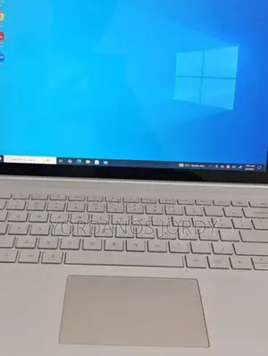 New Laptop Microsoft Surface Book 3 16GB Intel Core I7 SSD 256GB