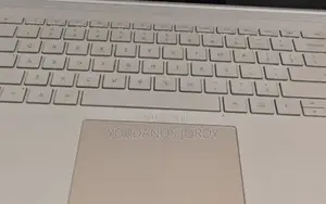 New Laptop Microsoft Surface Book 3 16GB Intel Core I7 SSD 256GB