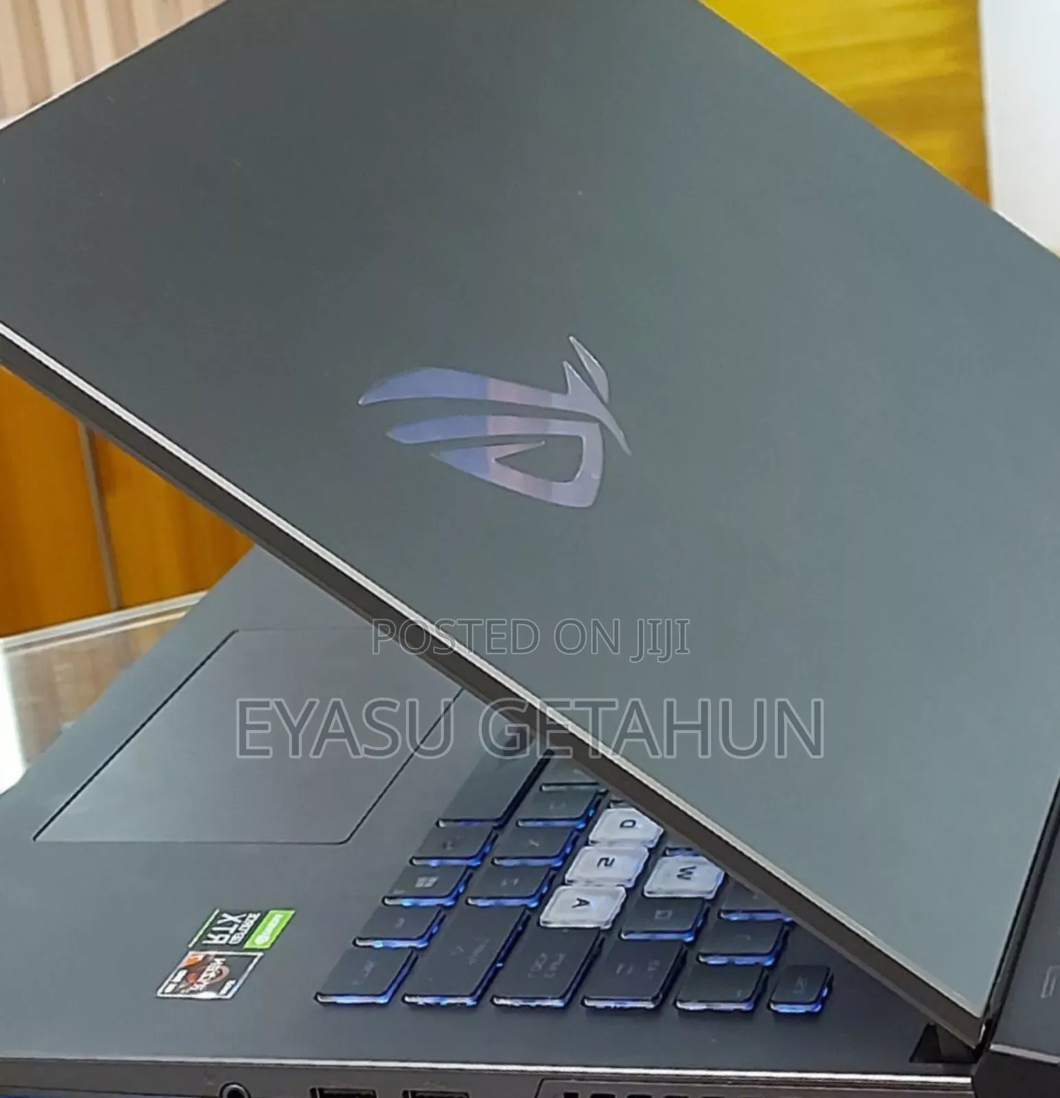 New Laptop Asus ROG Strix G15 16GB AMD Ryzen 7 SSD 1T