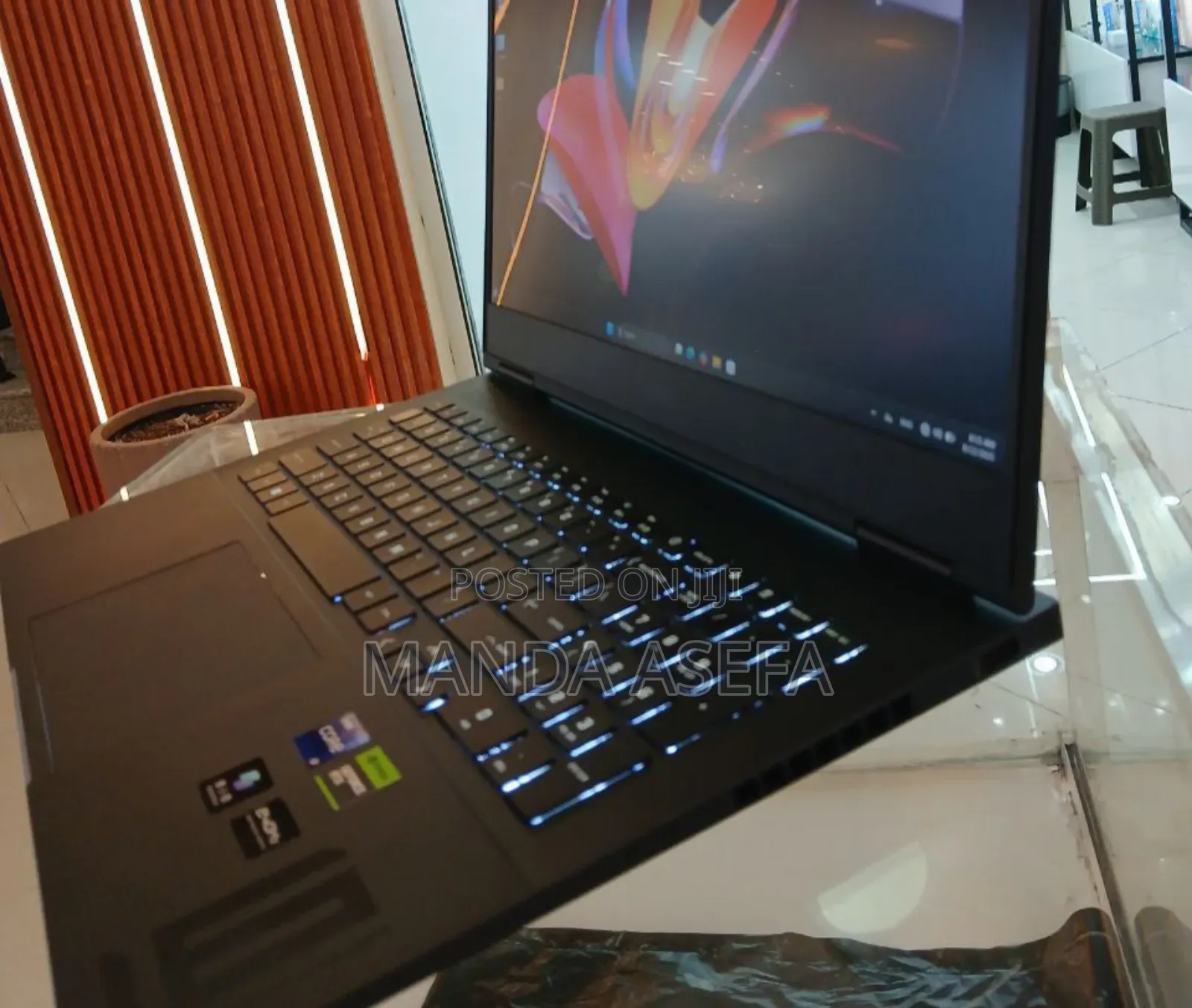 New Laptop HP Omen 16 16GB Intel Core I9 SSD 1T