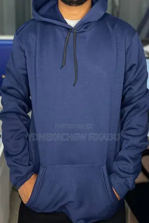 ሁዲ ሹራብ ለብርድ ለመዘነጥ